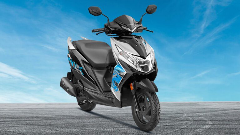 Honda Dio Scooty